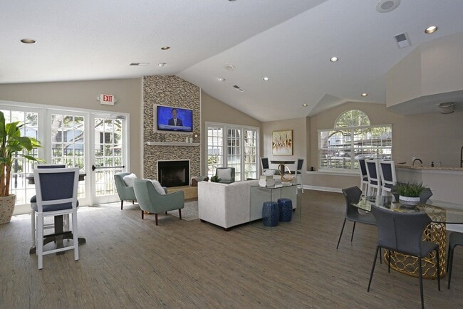 Stonegate Apartments
