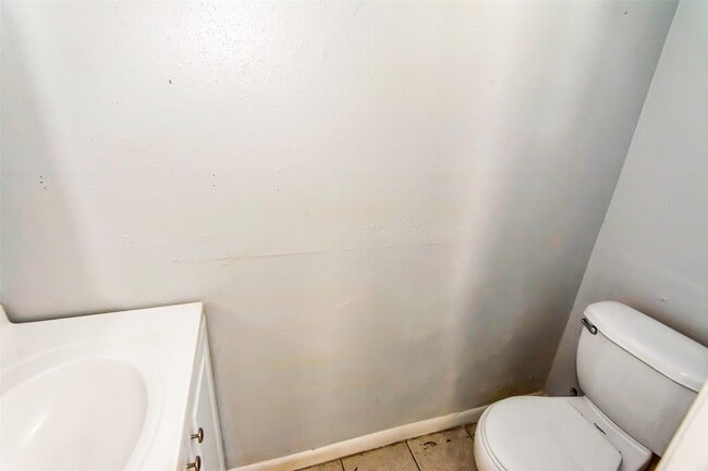 Photo - 9706 Farragut St