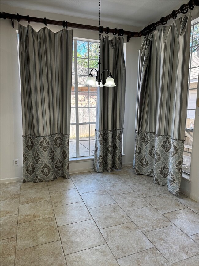 Photo - 3802 Canary Grass Ln