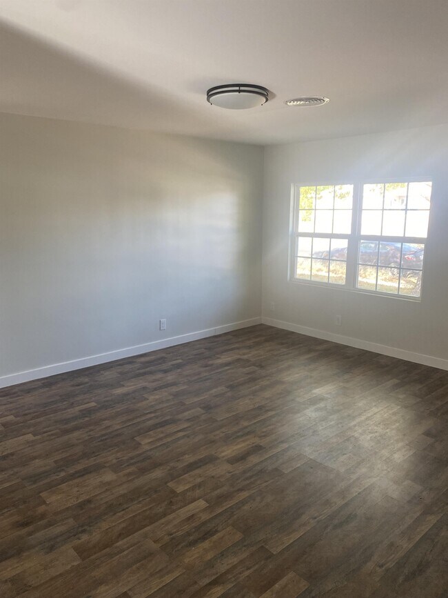 Photo - 1204 Alta Vista Dr