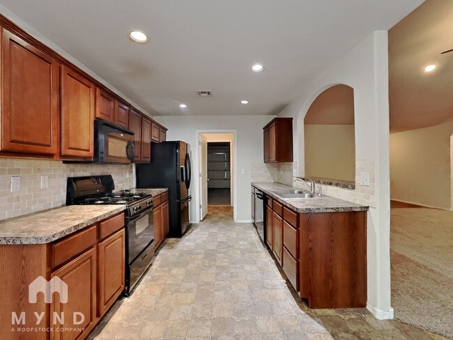 Photo - 10921 N 149th E Ave