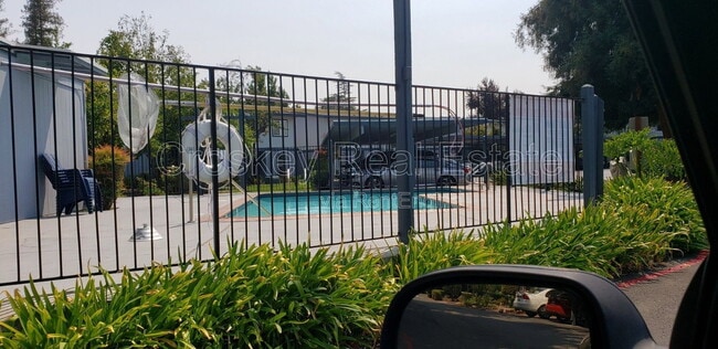 Photo - 1349 Tree Garden Pl