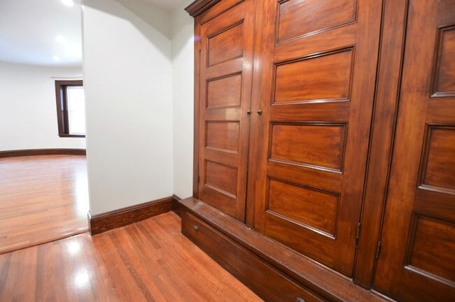 Photo - 1740 Beacon St Apartments Unit 2