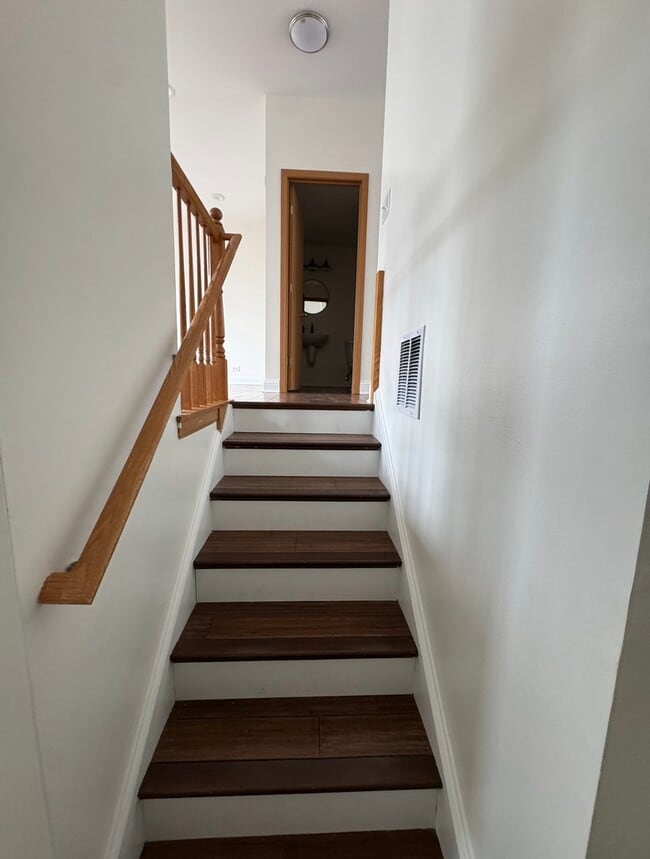 Photo - 409 Evergreen Cir