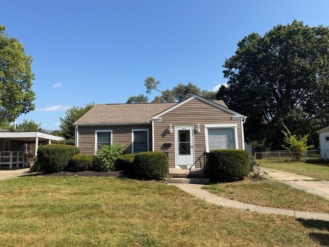1028 Allen Ave