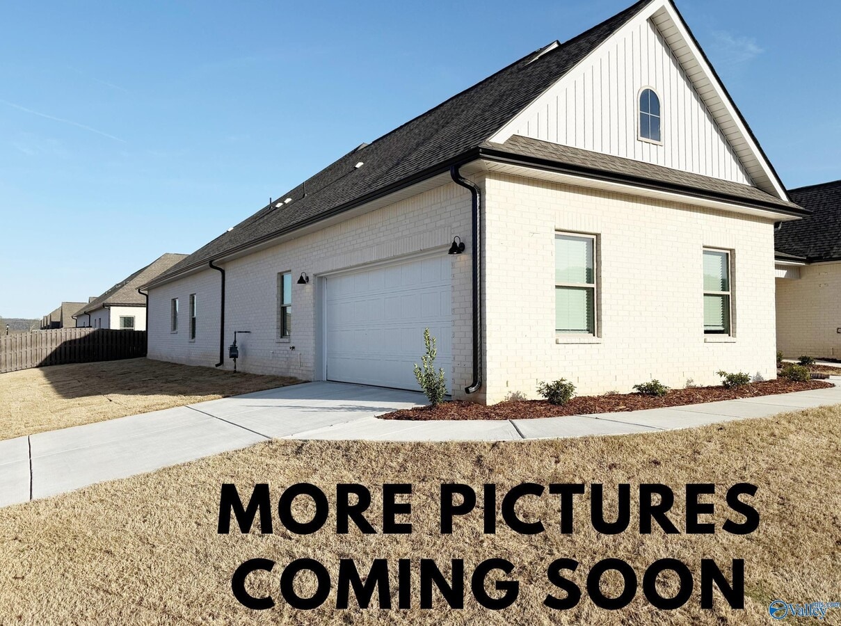 Photo - 6057 Gardner Maples Dr SE