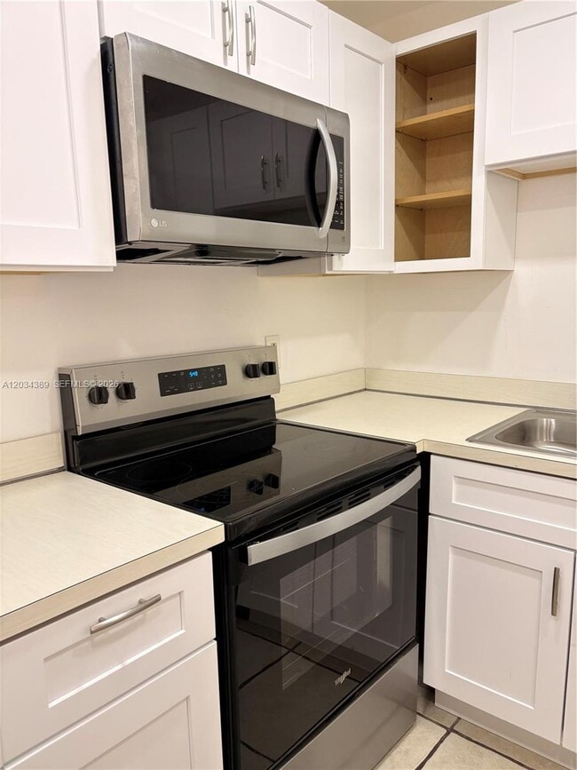Photo - 4154 Inverrary Dr Unit 206