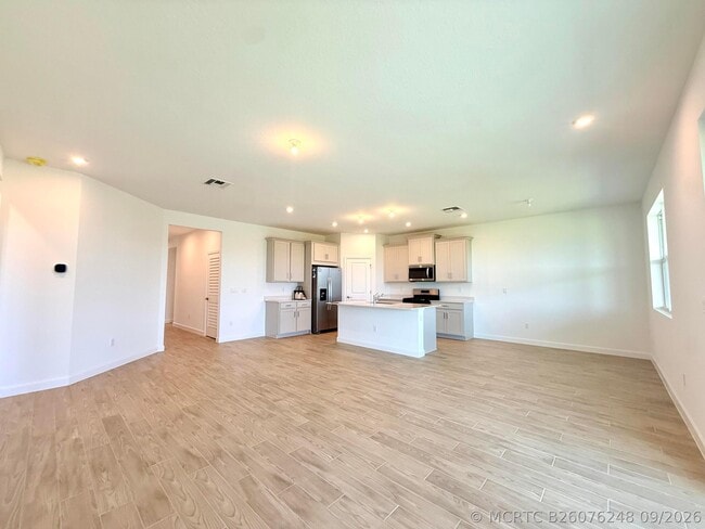 Photo - 14500 SW Urbane Wy