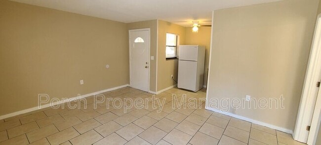 Photo - 102 Ellis Dr Unit B