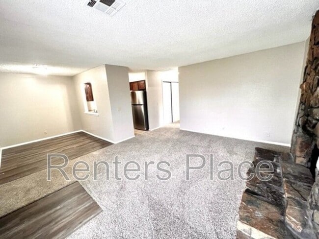 Photo - 8213 N 117th E Ave