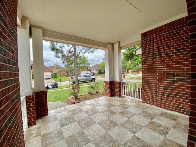 Photo - 10323 Stanbrook Dr