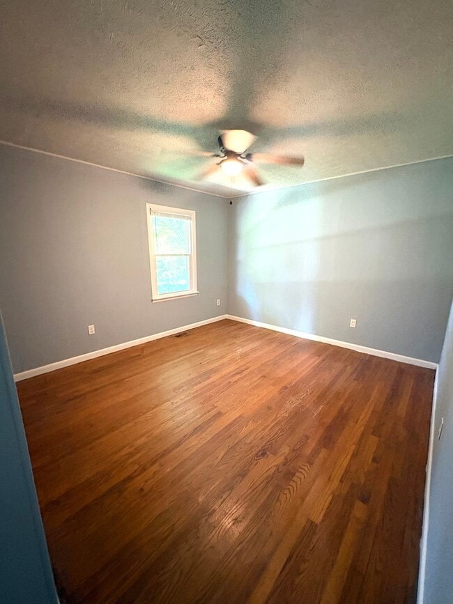 372 Lafferty Rd