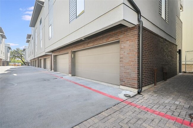 Photo - 1702 S Lamar Blvd Unit 22