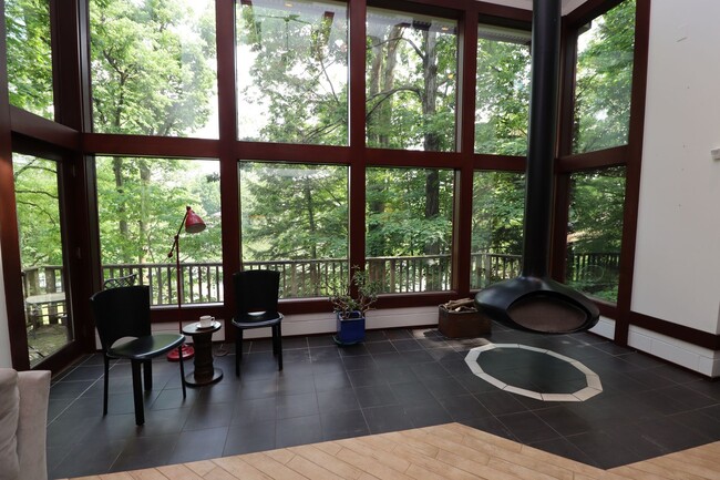 White River Access, Vaulted Ceilings, Natu... - White River Access, Vaulted Ceilings, Natu... House