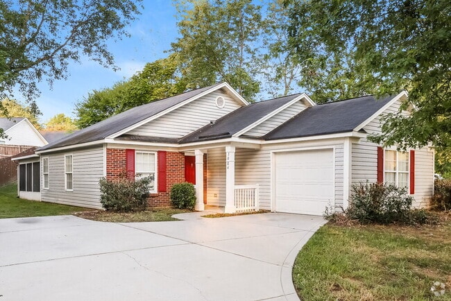 Building Photo - 3084 Champion Ln SW Rental