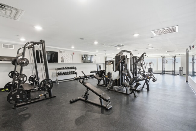 Photo - Veranda Apartments