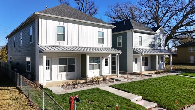 Building Photo - 3903 Winthrop Ave Rental