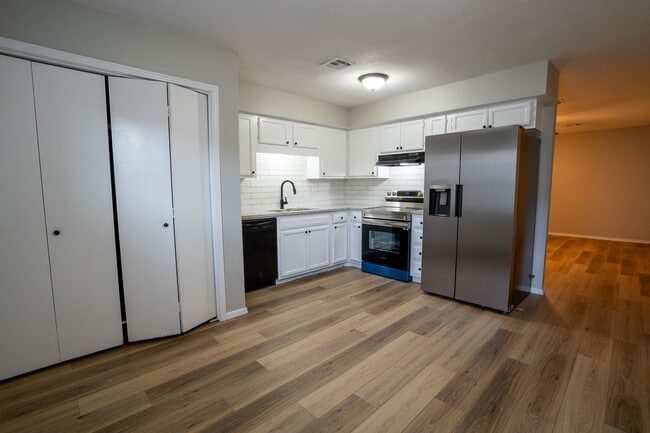 Photo - 2209 W Galveston St