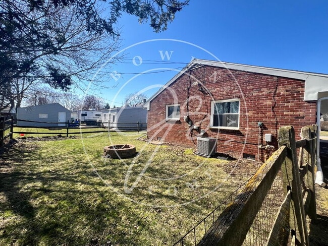 Photo - Beautiful 3 Bedroom ranch in Maumee.