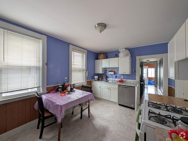 Building Photo - 20 Wilson Ave Unit 1 Rental