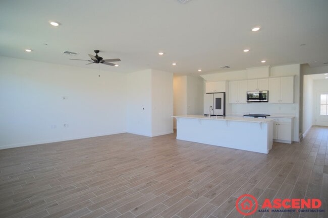Photo - Stunning Home In Gossamer Grove!