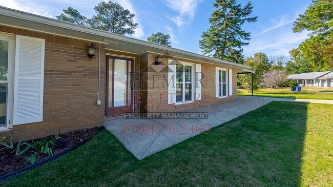 Photo - 5100 Sequoia Dr