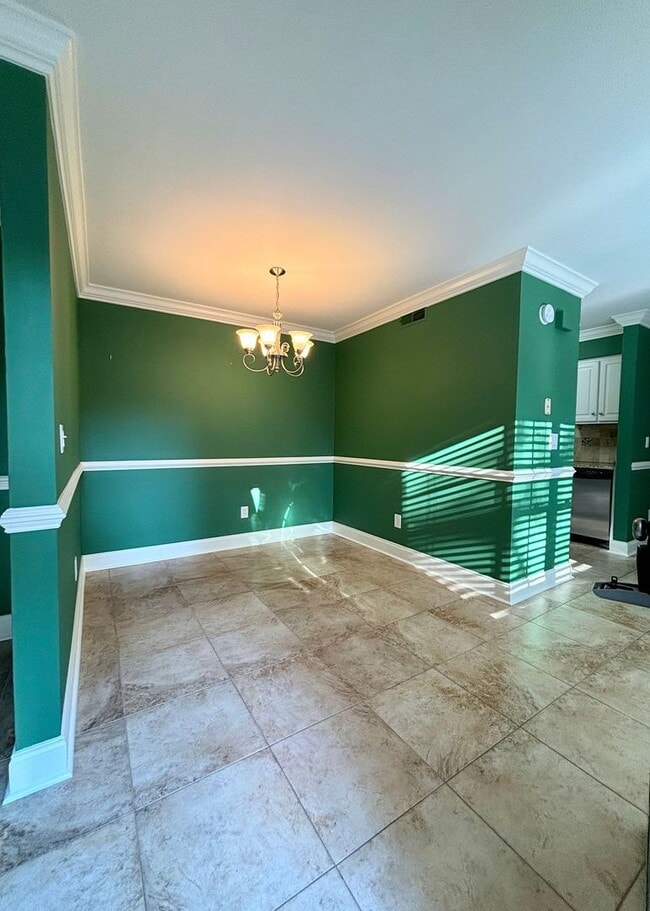 Photo - Available 1/10. Beautiful 3BR/3 BA Townhom...