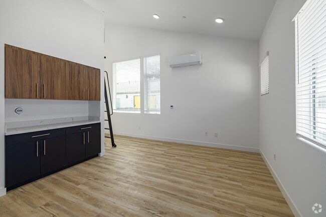 Studio - 439SF - Living Room