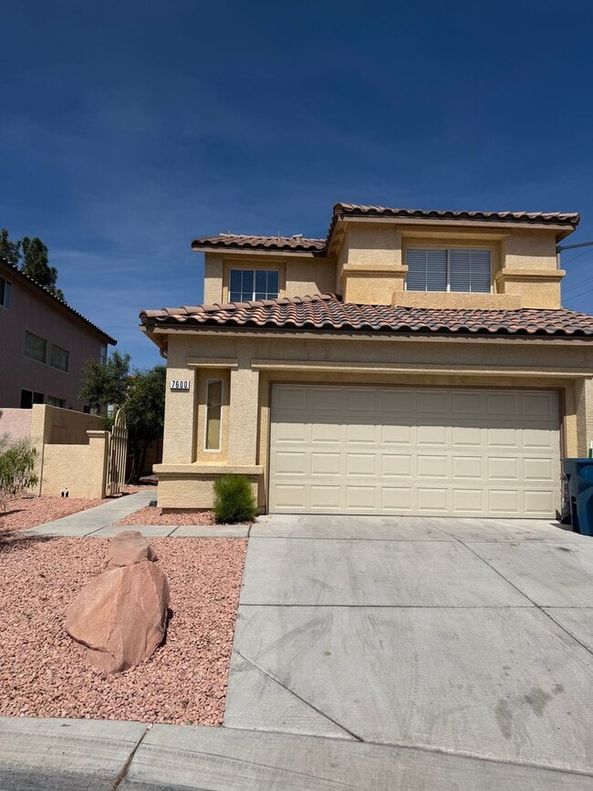 Building Photo - North Summerlin