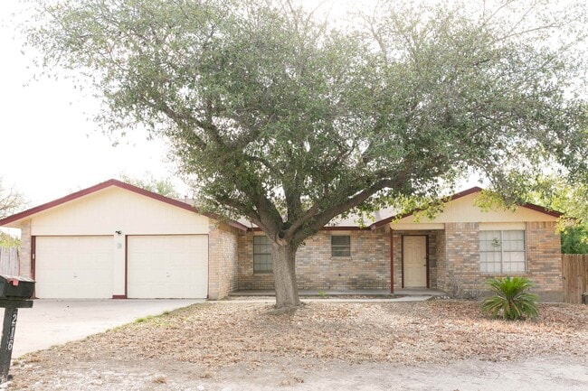 Building Photo - 216 Warbonnet Trail