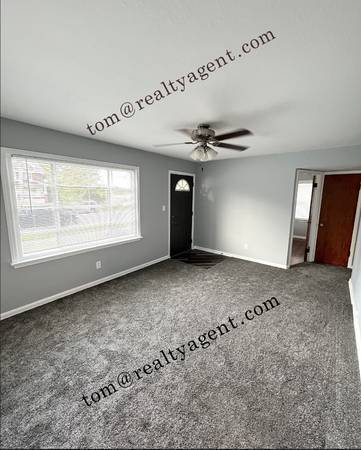 Photo - 13419 Puritas Ave