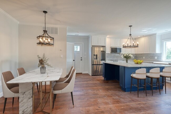 Photo - 369 Grant St Unit 3