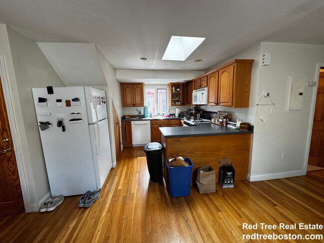 Photo - 24 Burnham St Condo Unit 3