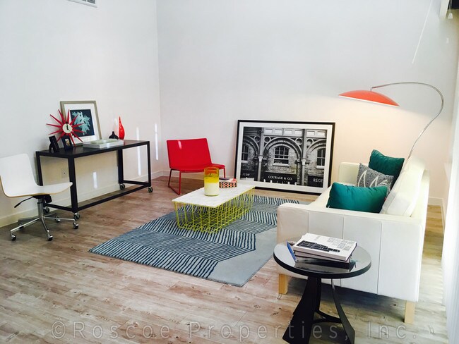 Photo - 1010 South Flores