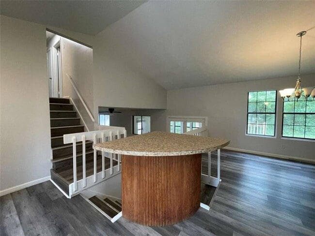 Photo - 1088 Riva Ridge Dr NW