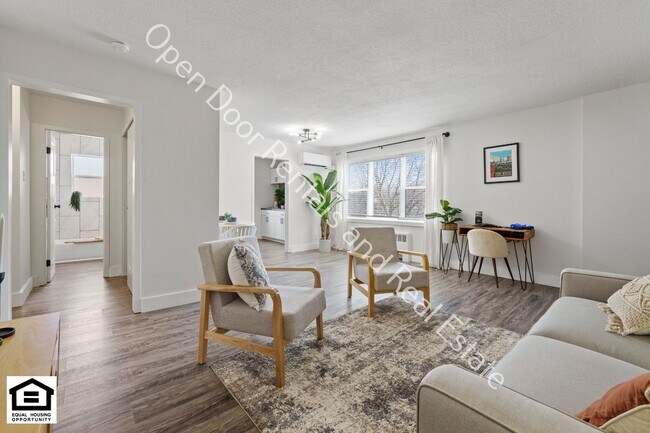 Photo - 1823 Griswold Dr Unit B12