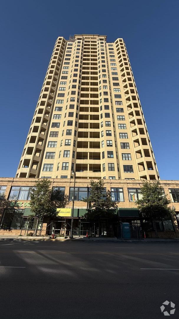 Building Photo - 1464 S Michigan Ave Unit 2102 Rental