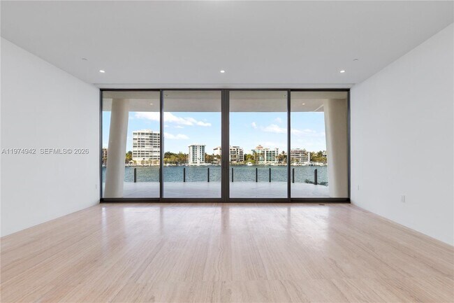 Photo - 5 Grove Isle Dr Unit S201