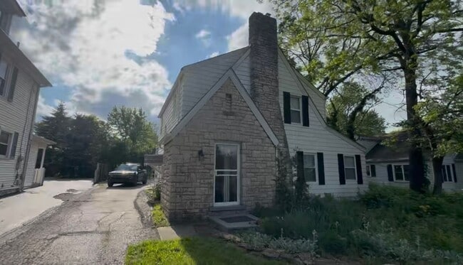 Photo - 663 Eastmoor Blvd House