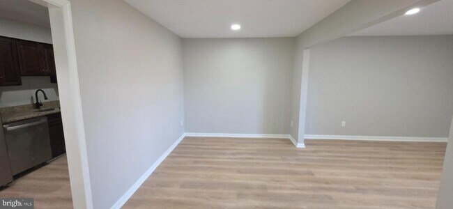 Photo - 3114 Banneker Dr NE