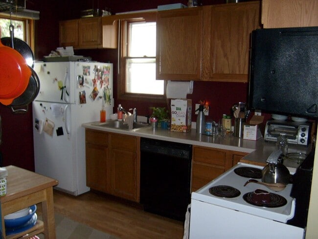 Photo - 1447 Williamson St Unidad #1