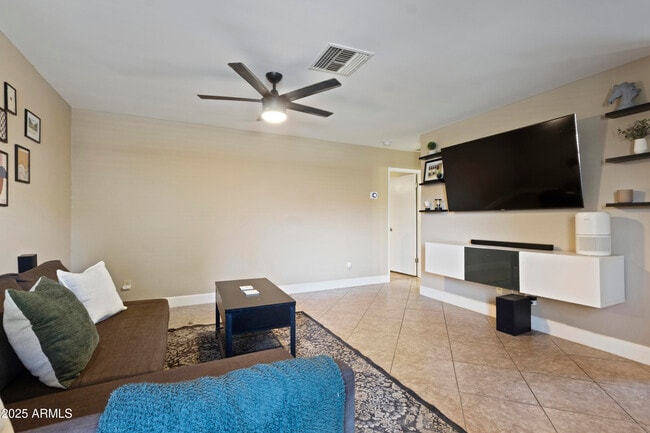 Photo - 9020 W Highland Ave