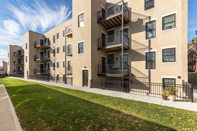 Photo - 12 Harvard Terrace