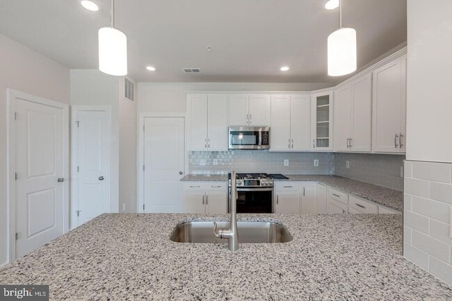 Photo - 43357 Radford Divide Ter