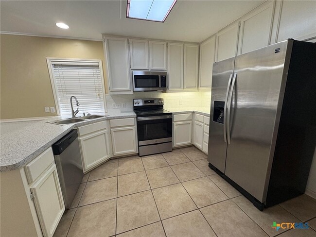 Photo - 304 Ashland Creek