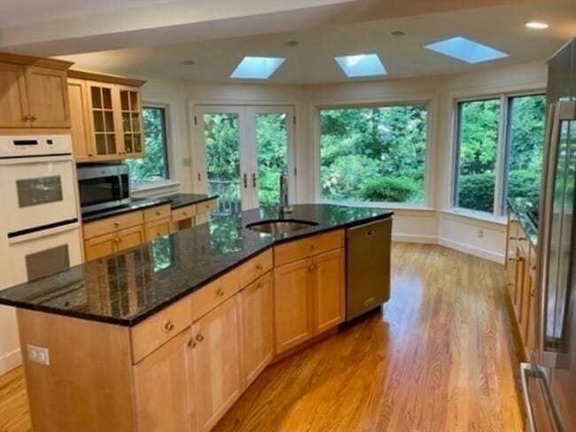 Photo - 124 Pilgrim Rd