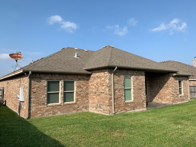 Photo - 302 Olympic Dr