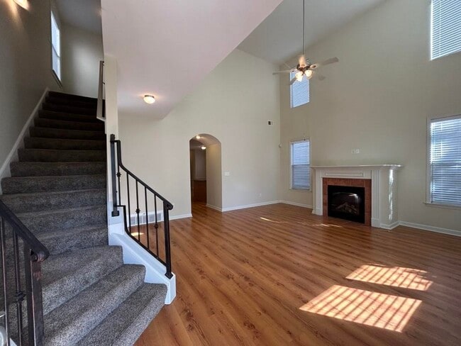 Photo - 1372 Island Town Dr