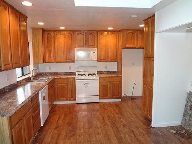 Photo - COMING SOON! 3 bedroom 2 bath home in Citr...