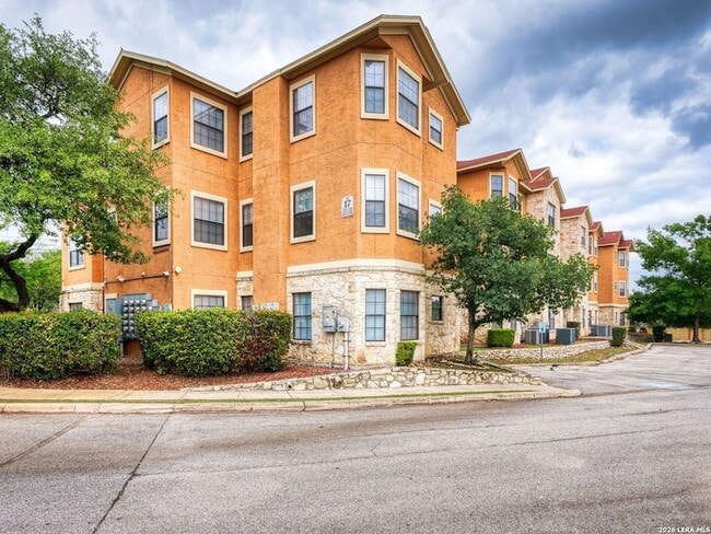 Building Photo - 6160 Eckhert Rd